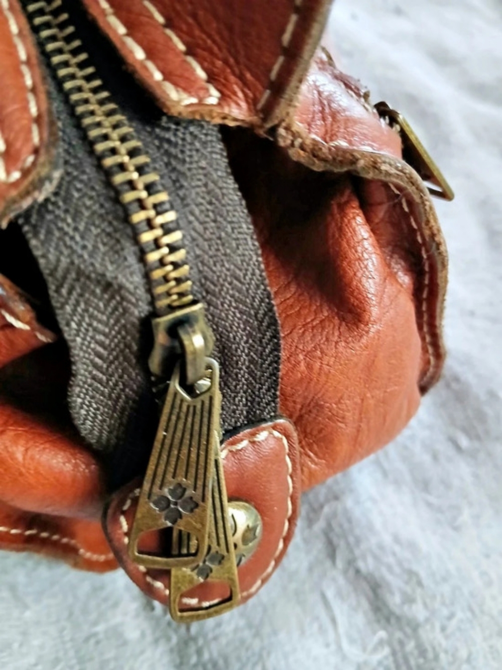 Patricia Nash Studded Brown Leather Hobo - Picture 2 of 16